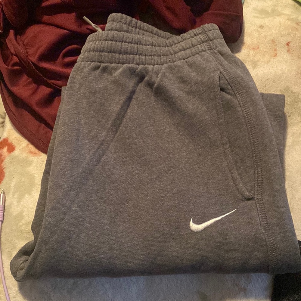 Nike boys sweatpants